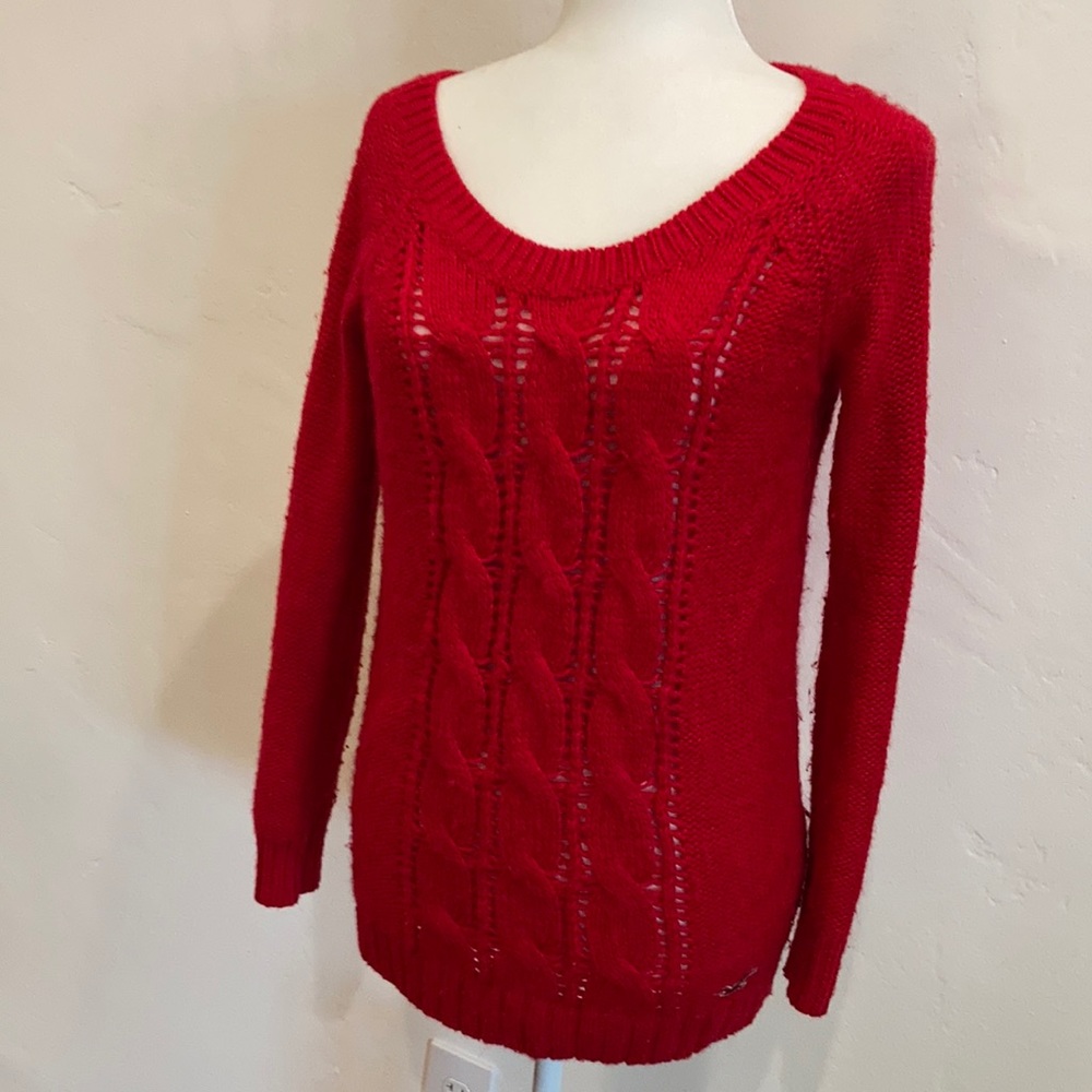 Hollister sweater